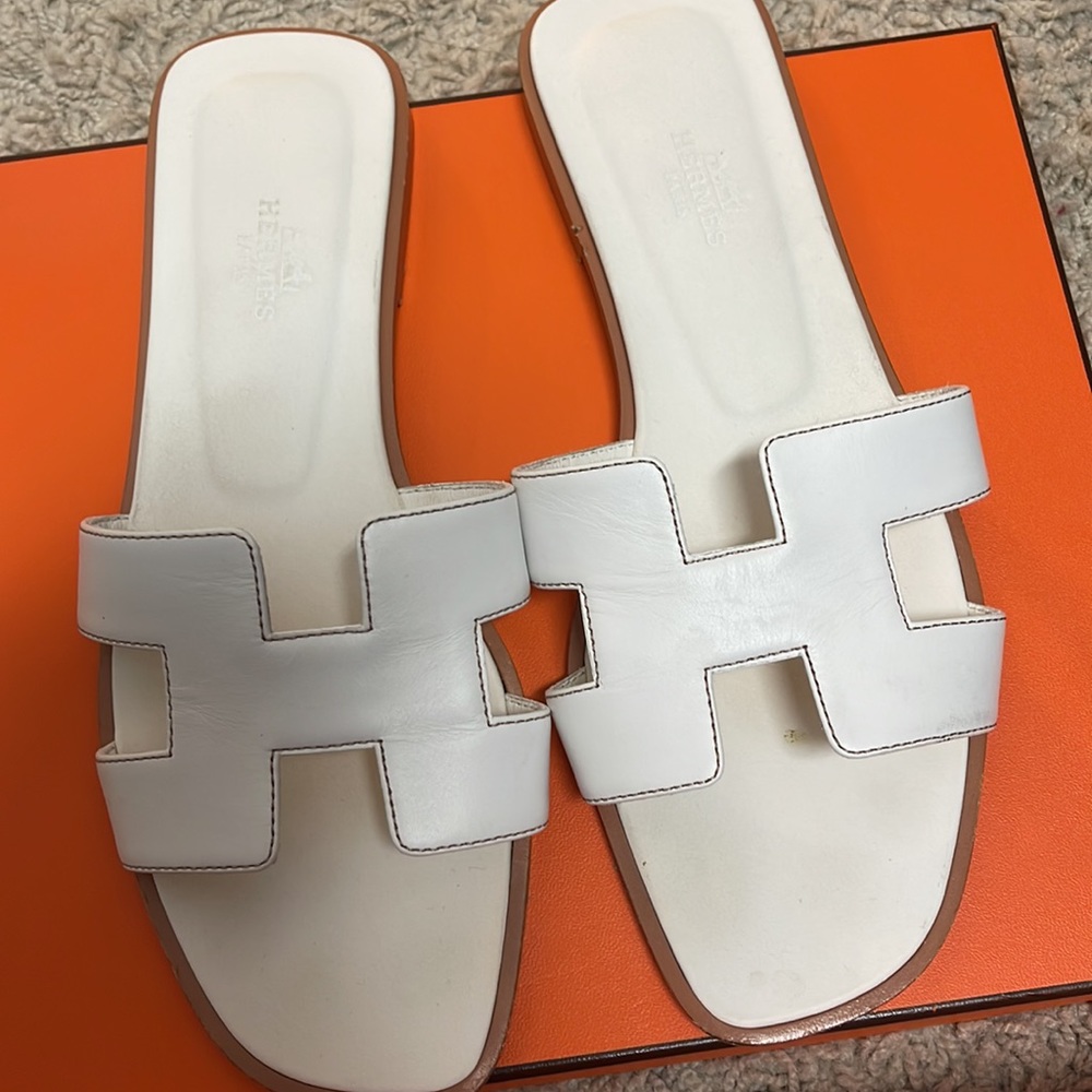 Hermes Slides White Oren Slides / Sandals Great Condition